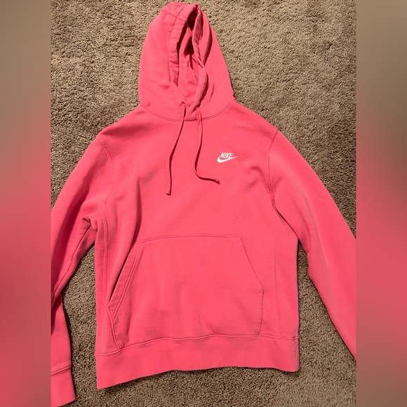 Women’s Nike Pullover Hoodie - Picture 2 of 3